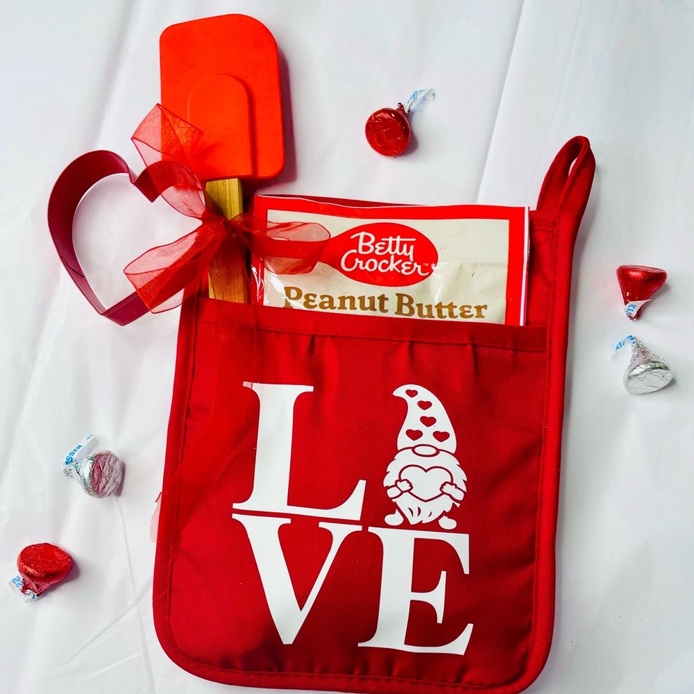 Gnome Baking Gift Set